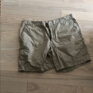 Columbia shorts size 36